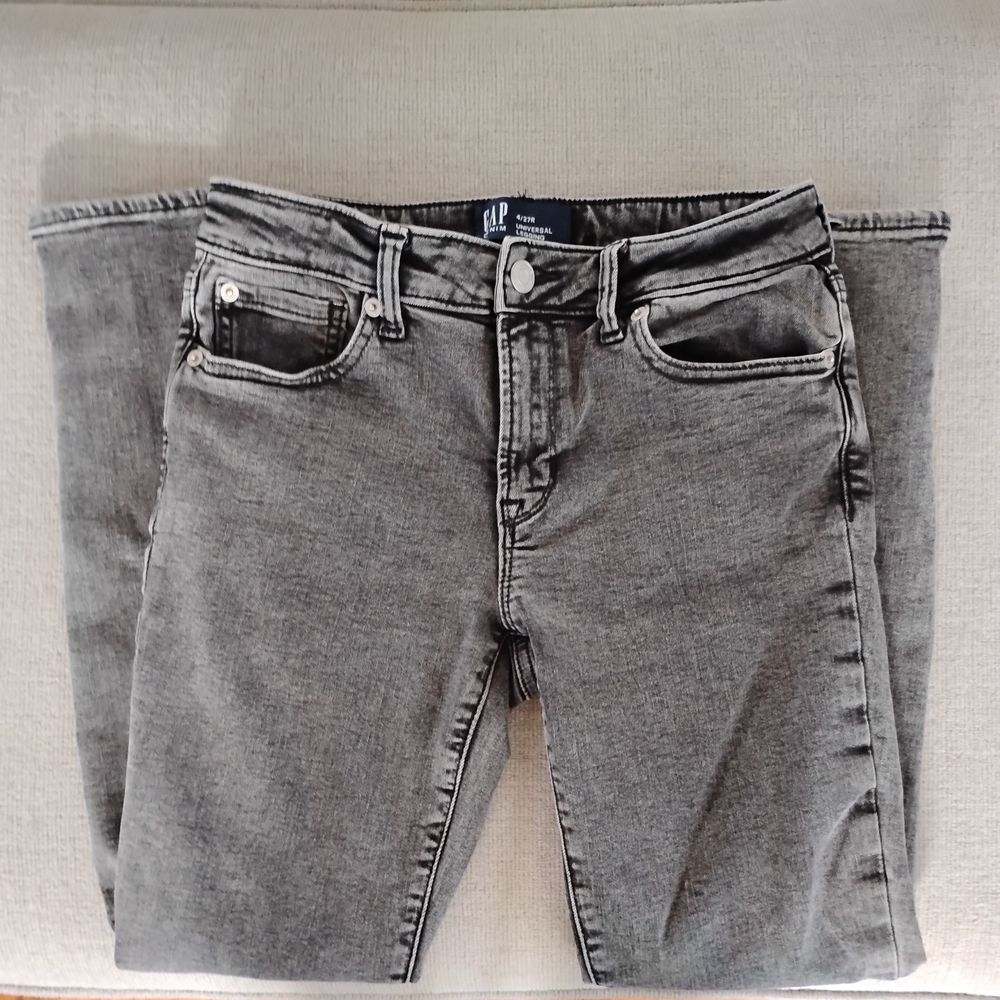 GAP Women's Jeans 4/27R